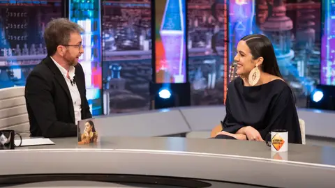 Valeria Castro explica la tragedia que vivió su familia por el volcán de la Palma 'El Hormiguero 3.0'