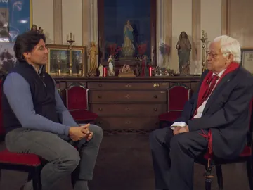 El padre Ángel. El padre Ángel.