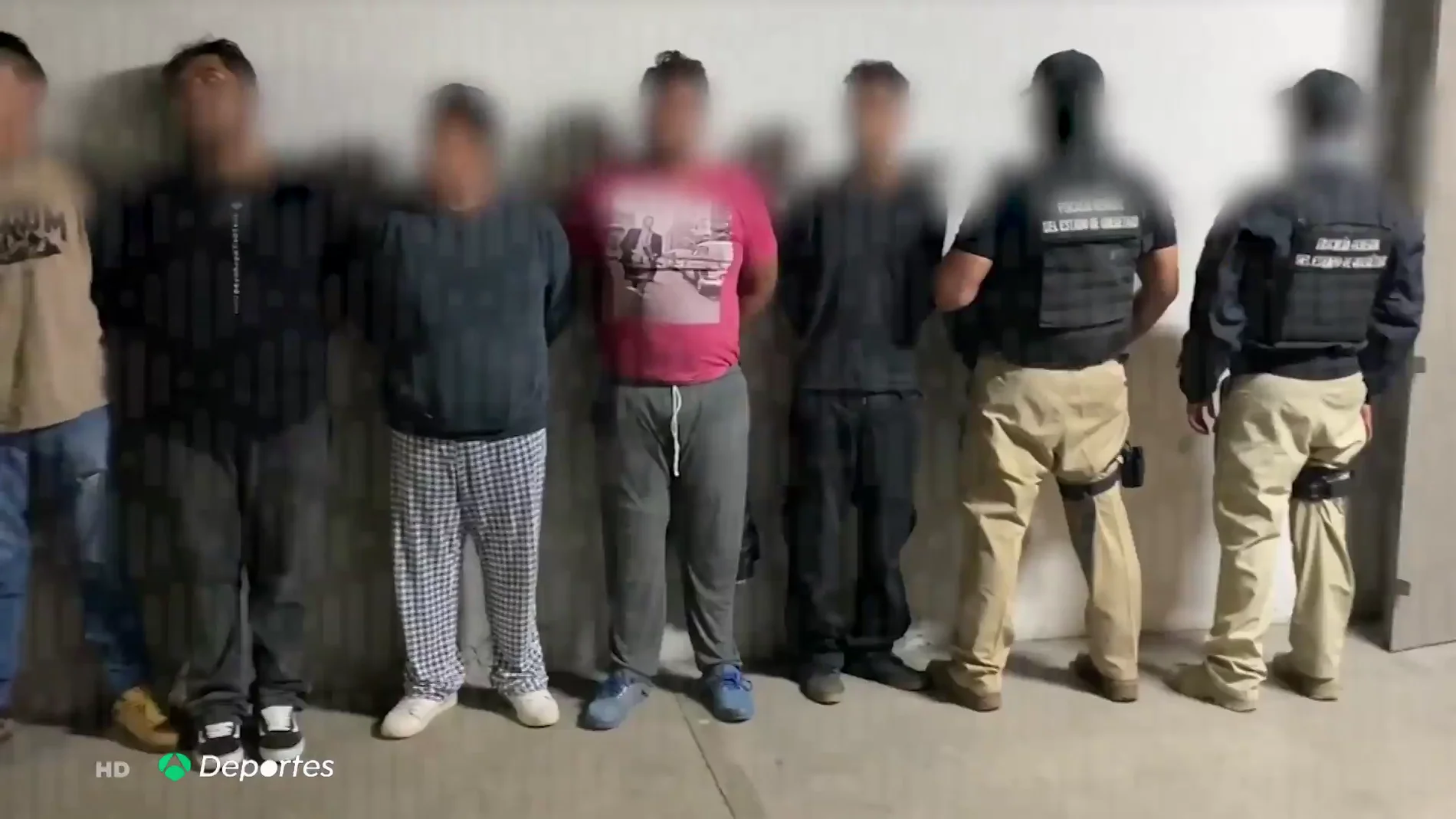 14 detenidos como presuntos responsables de la batalla campal entre hinchas del Querétaro y el Atlas en México