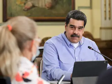 Nicolás Maduro libera a dos presos de Estados Unidos