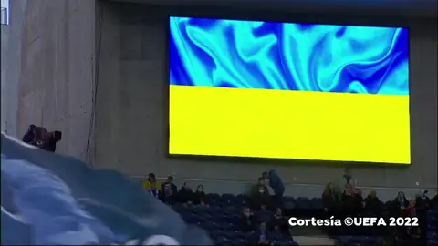 La UEFA manda un mensaje de apoyo a Ucrania y llama a la paz en sus competiciones La UEFA manda un mensaje de apoyo a Ucrania y llama a la paz en sus competiciones