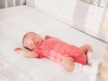 Bebé durmiendo Bebé durmiendo