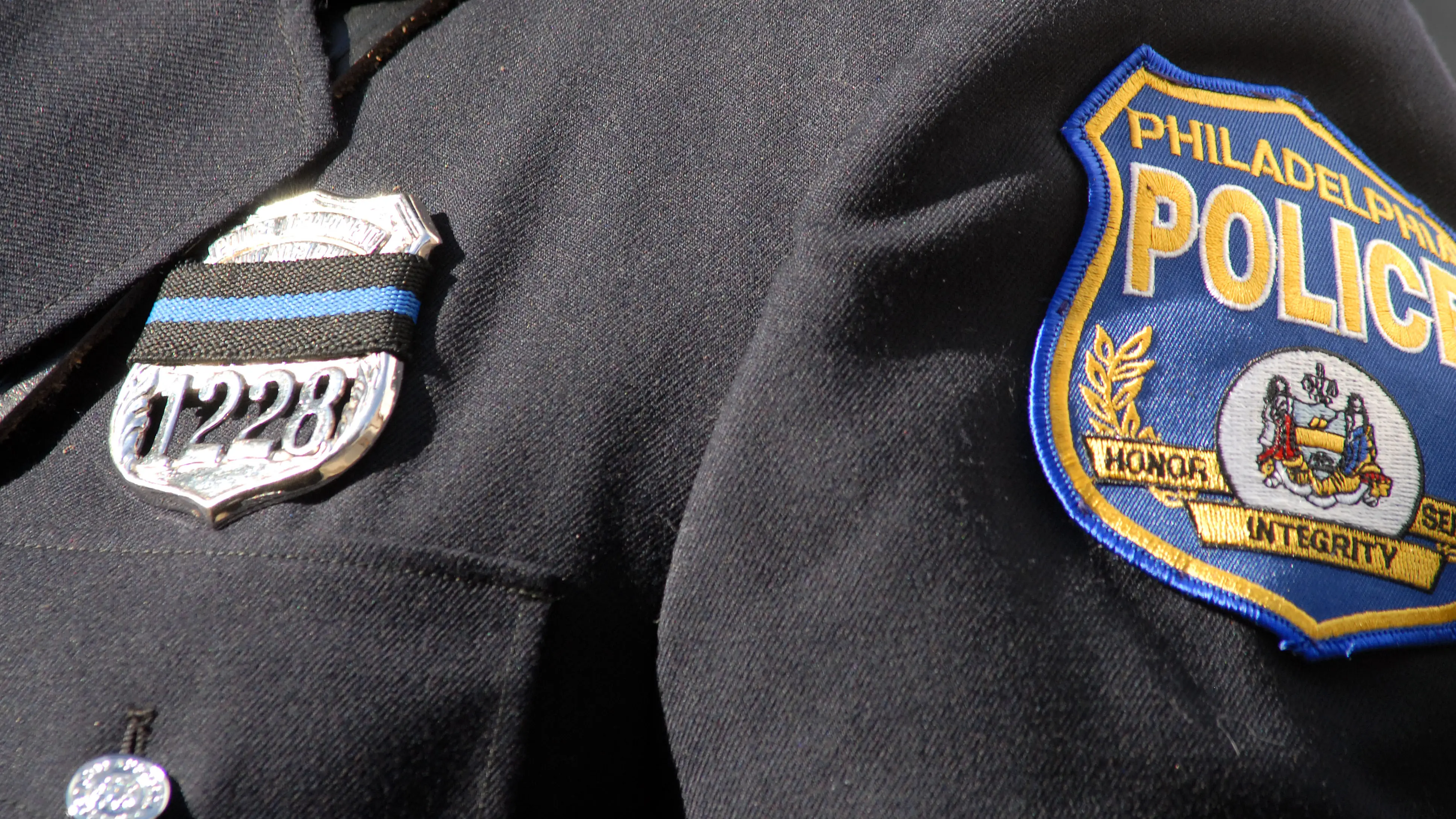 Detienen a un hombre por apu&ntilde;alar a una madre y a sus hijos mientras la defend&iacute;an cuando intentaba violarla