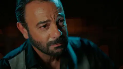 Hünkar y Fekeli deciden dar una segunda oportunidad a su amor Hünkar y Fekeli deciden dar una segunda oportunidad a su amor