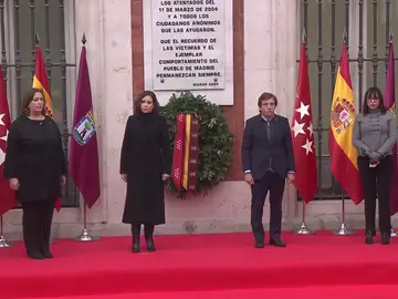 Homenaje a las víctimas del 11M en la Puerta del Sol