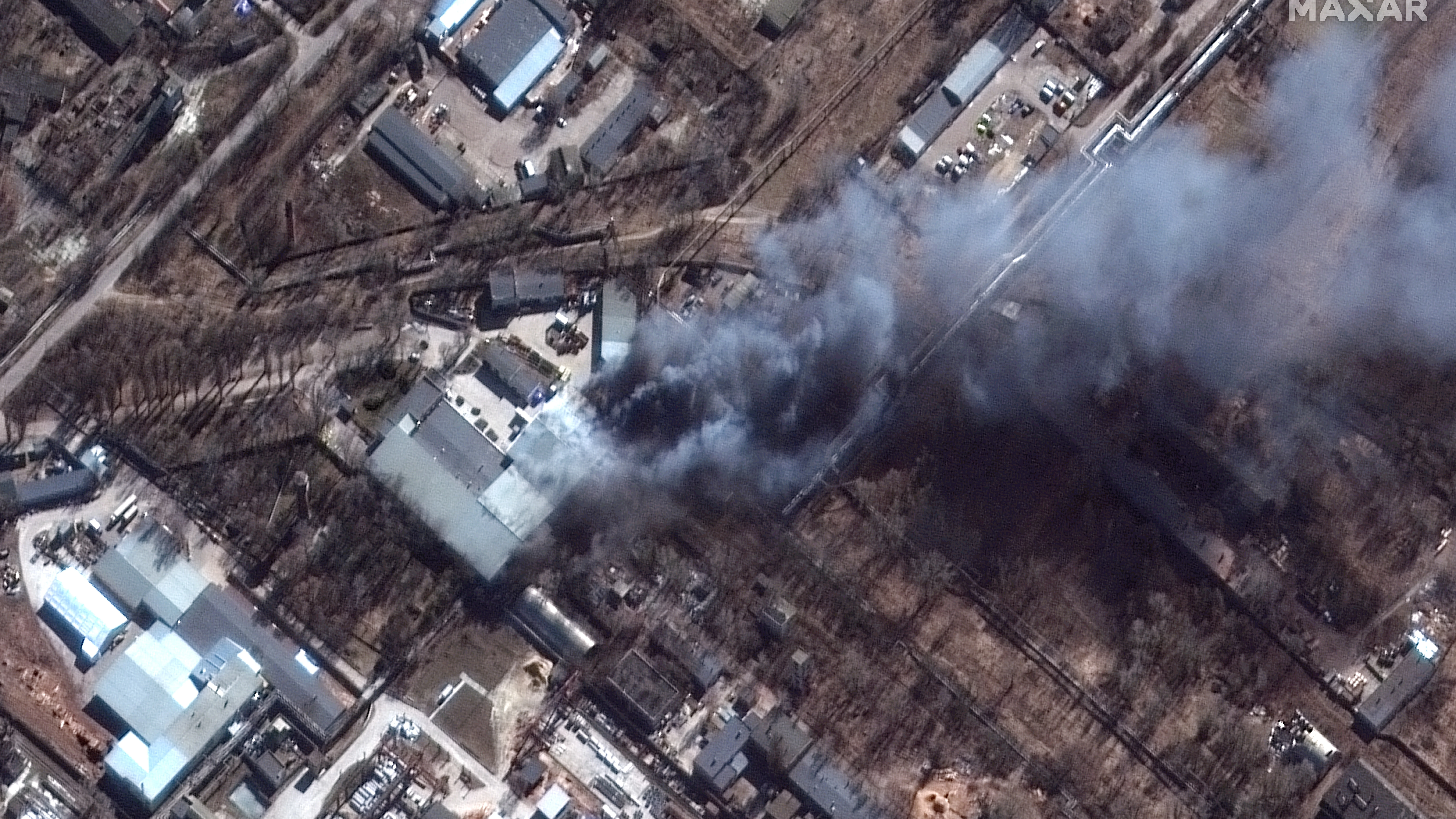 Rusia bombardea el oeste de Ucrania y se aproxima a los territorios aliados de la OTAN Rusia bombardea el oeste de Ucrania y se aproxima a los territorios aliados de la OTAN