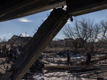 Colegio destruido en Ucrania