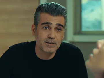 Volkan se sincera con Asya: " Lo único que quiero es poner fin a mi matrimonio con Derin y que tú me perdones" Volkan se sincera con Asya: " Lo único que quiero es poner fin a mi matrimonio con Derin y que tú me perdones"