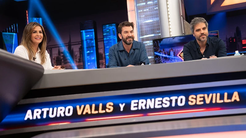 Revive la entrevista completa de Arturo Valls y Ernesto Sevilla en 'El Hormiguero 3.0' en ATRESplayer Revive la entrevista completa de Arturo Valls y Ernesto Sevilla en 'El Hormiguero 3.0' en ATRESplayer