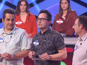 Una broma… ¿de mal gusto? Vicente, de ‘Sindulfos’, recuerda en ‘¡Boom!’ la Navidad que su madre jamás olvidará Una broma… ¿de mal gusto? Vicente, de ‘Sindulfos’, recuerda en ‘¡Boom!’ la Navidad que su madre jamás olvidará