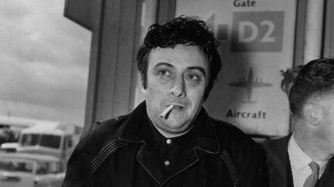 El cómico Lenny Bruce