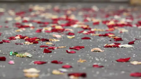 ¿Por qué se tira arroz en las bodas? TRADICIONES