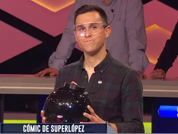 Un cómic de ‘Superlópez’ decide quién es el héroe de la bomba caliente: ¿‘Los ratones’ o ‘Sindulfos’? Un cómic de ‘Superlópez’ decide quién es el héroe de la bomba caliente: ¿‘Los ratones’ o ‘Sindulfos’?