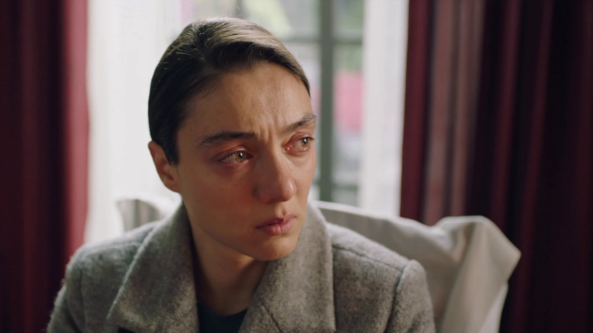Gülben se arma de valor y acude a terapia: "Estoy rota" Mejores momentos| Capítulo 70