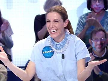 La proeza de Raquel Sánchez Silva en ‘Pasapalabra’: se gana el abrazo de Orestes La proeza de Raquel Sánchez Silva en ‘Pasapalabra’: se gana el abrazo de Orestes