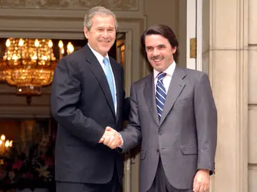 Efemérides de hoy 16 de marzo de 2022: George W. Bush y Jose María Aznar