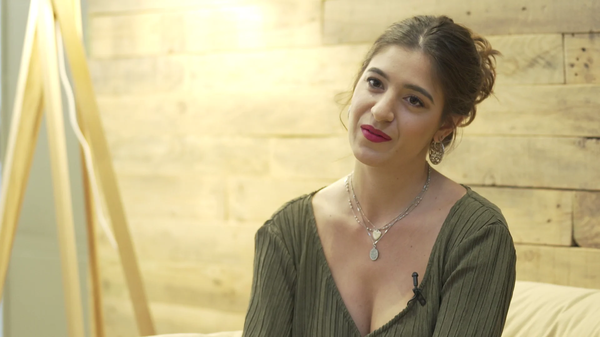 Un &ldquo;pasado importante&rdquo; une a Miriam con la familia Entrerr&iacute;os: Candela Cruz da las claves tras el primer cap&iacute;tulo de &lsquo;Alba&rsquo;