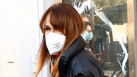 Antonia San Juan en el entierro de Verónica Forqué Antonia San Juan en el entierro de Verónica Forqué
