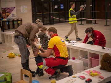 Niños refugiados de la guerra.