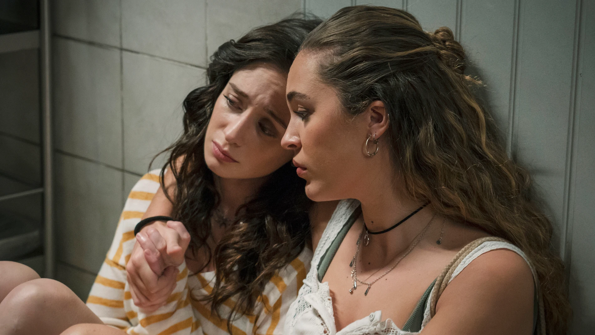 Serie 'Alba': resumen del segundo capítulo