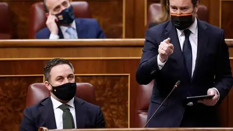 Santiago Abascal e Iván Espinosa de los Monteros en el Congreso Santiago Abascal e Iván Espinosa de los Monteros en el Congreso