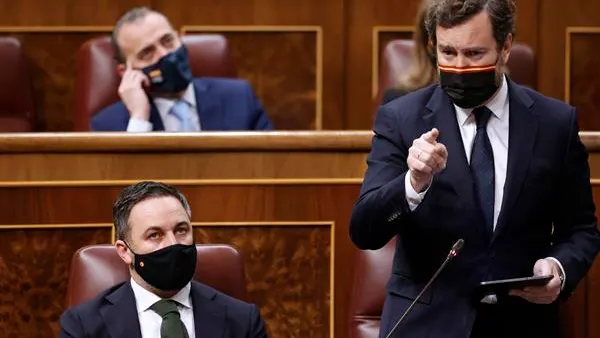 Santiago Abascal e Iván Espinosa de los Monteros en el Congreso Santiago Abascal e Iván Espinosa de los Monteros en el Congreso