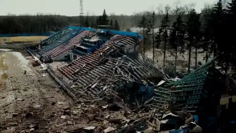 El estadio del Chernígov, destrozado El estadio del Chernígov, destrozado