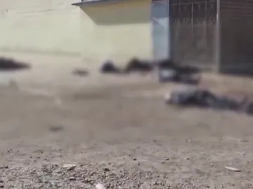 Un tiroteo ruso en la cola de una panadería de Chernigov deja al menos 10 muertos Un tiroteo ruso en la cola de una panadería de Chernigov deja al menos 10 muertos