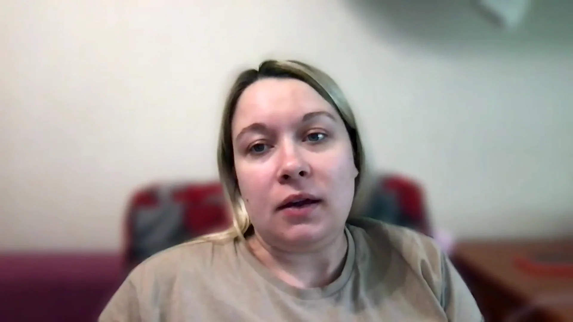 Marina, embarazada de 40 semanas, nos cuenta cómo vive en un búnker en Kiev, refugiada de la guerra en Ucrania Marina, embarazada de 40 semanas, nos cuenta cómo vive en un búnker en Kiev, refugiada de la guerra en Ucrania