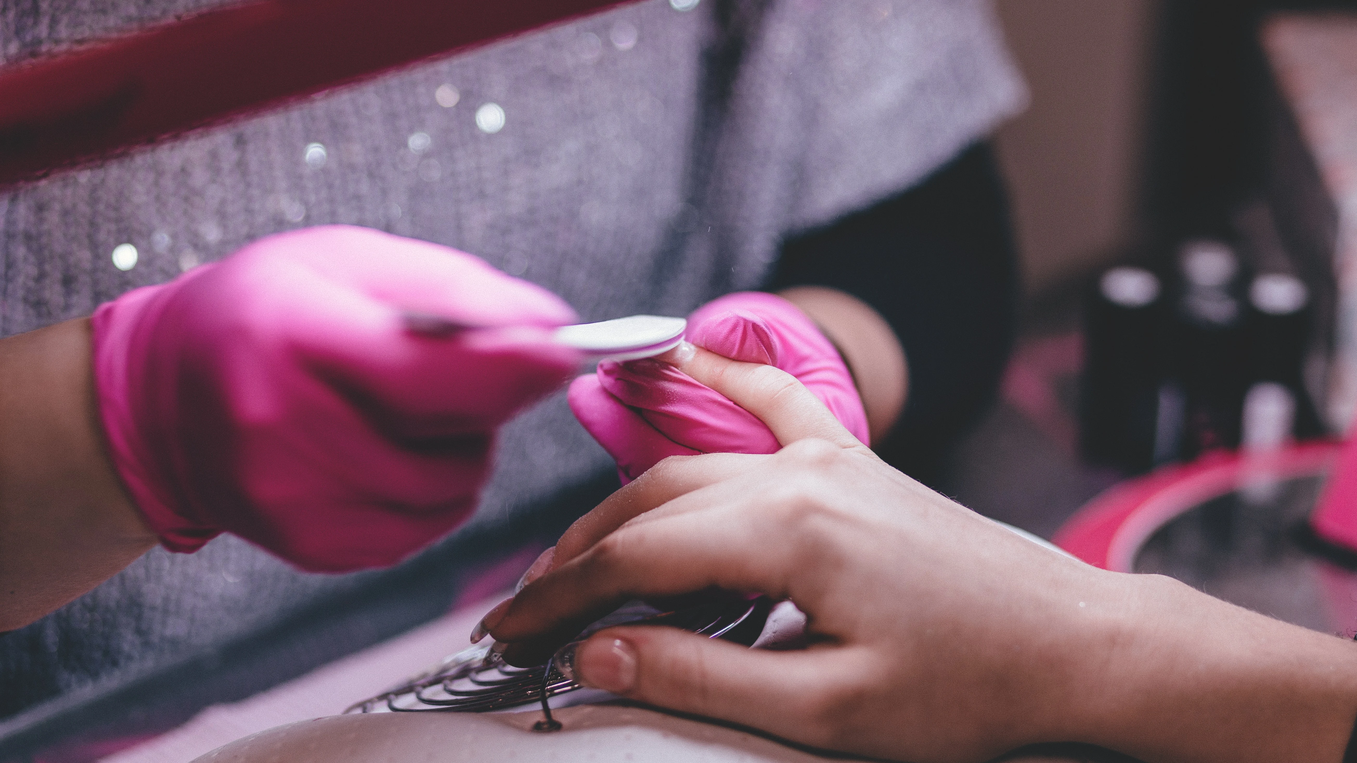 En qué consiste la manicura coreana UÑAS BONITAS