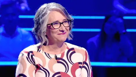 ¡Qué locura! Juanra Bonet y el público de ‘¿Quién quiere ser millonario?’, rendidos ante María José al apostar por los 100.000 euros Máxima tensión en el plató con la concursante enfrentándose a la pregunta 13 y convencida de saber la respuesta que la dejaría a un paso del millón.