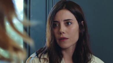 Esta noche en ‘Infiel’: Asya pone contra las cuerdas a Derin y demuestra que fue ella quién planeó su propio secuestro 