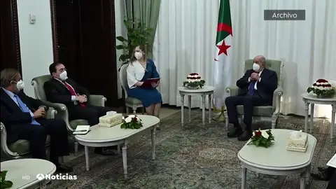 Argelia llama a consultas a su embajador en Madrid por la posición del Gobierno español sobre el Sáhara Argelia llama a consultas a su embajador en Madrid por la posición del Gobierno español sobre el Sáhara