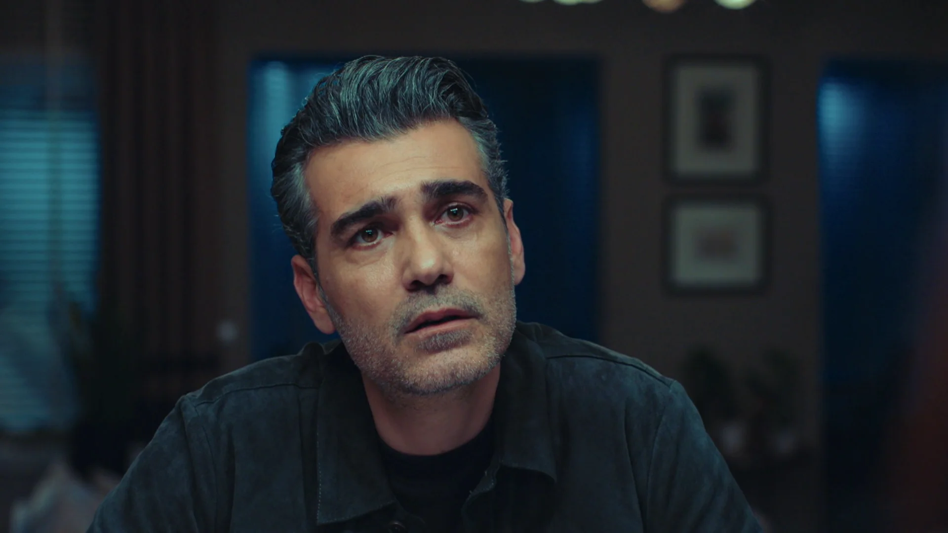 Volkan, con el corazón en la mano, se sincera más que nunca con Asya: "Quería decirte, por última vez, que te amo y que siempre te amaré" Volkan, con el corazón en la mano, se sincera más que nunca con Asya: "Quería decirte, por última vez, que te amo y que siempre te amaré"