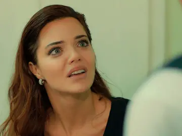 Züleyha expulsa de su vida a Demir y Yilmaz Züleyha expulsa de su vida a Demir y Yilmaz