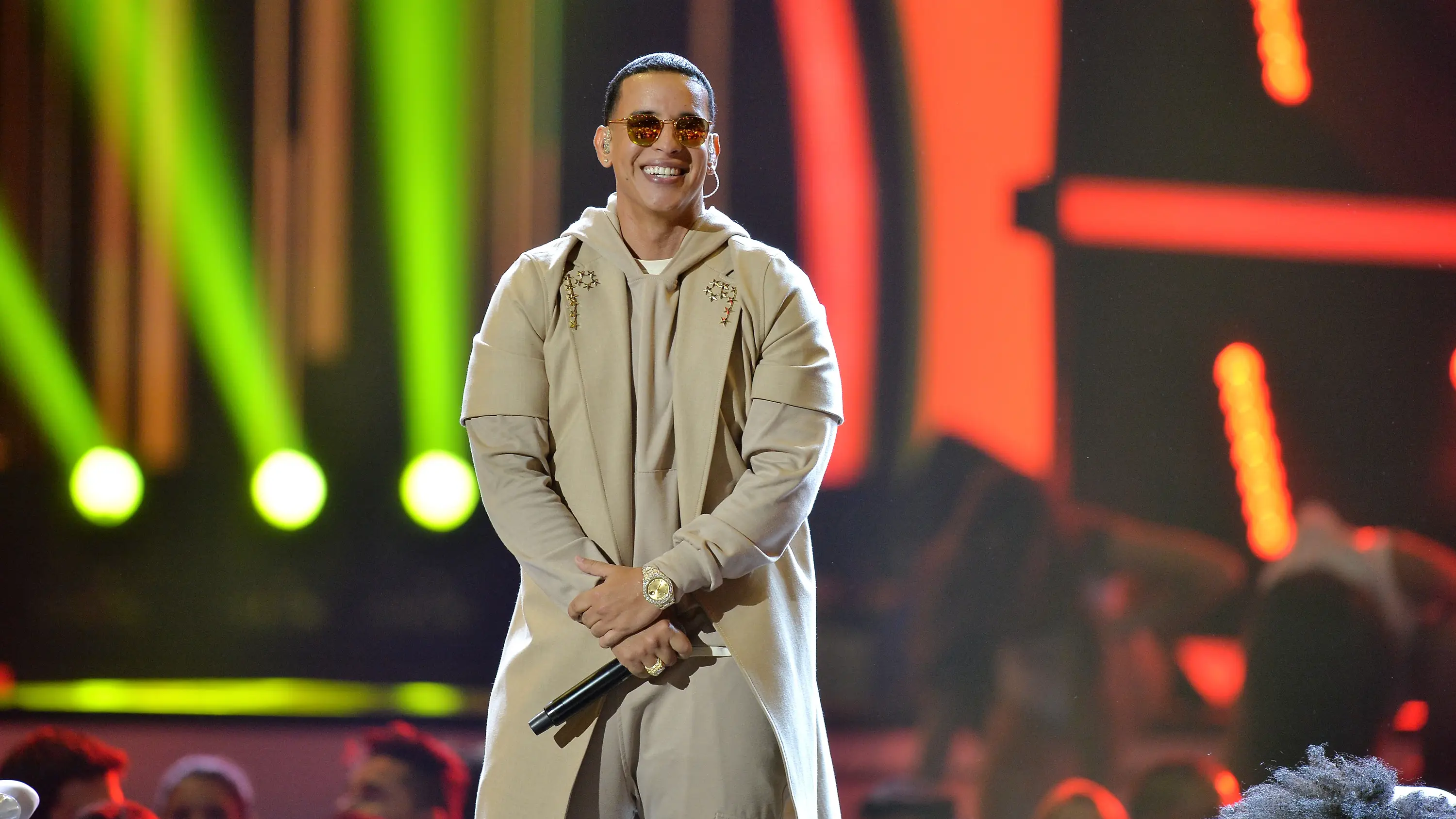 Daddy Yankee anuncia su retiro con un nuevo álbum y gira de conciertos Daddy Yankee anuncia su retiro con un nuevo álbum y gira de conciertos