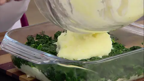 Pon una segunda capa de puré Pon una segunda capa de puré