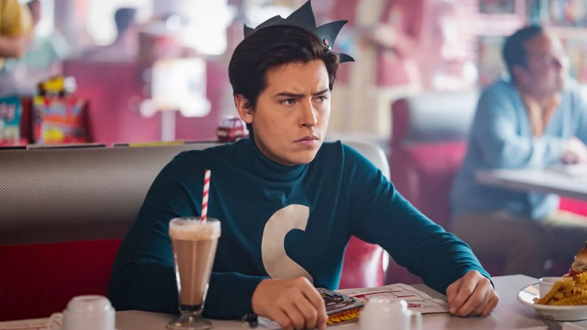 Cole Sprouse en 'Riverdale' como Jughead