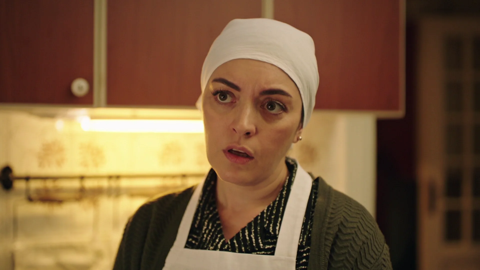 Esta noche en &lsquo;Inocentes&rsquo;: Safiye intenta confundir a G&uuml;lben para que no se case con Esat 