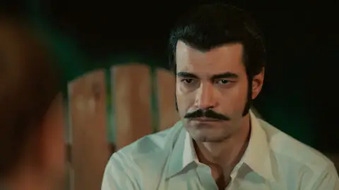 Hünkar se sincera con Demir: “Yo no luché por tu padre, decidí luchar por ti” Hünkar se sincera con Demir: “Yo no luché por tu padre, decidí luchar por ti”