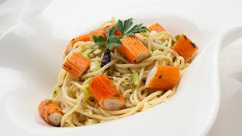 Arguiñano: "Receta socorrida" de espaguetis con surimi a la albahaca Arguiñano: "Receta socorrida" de espaguetis con surimi a la albahaca