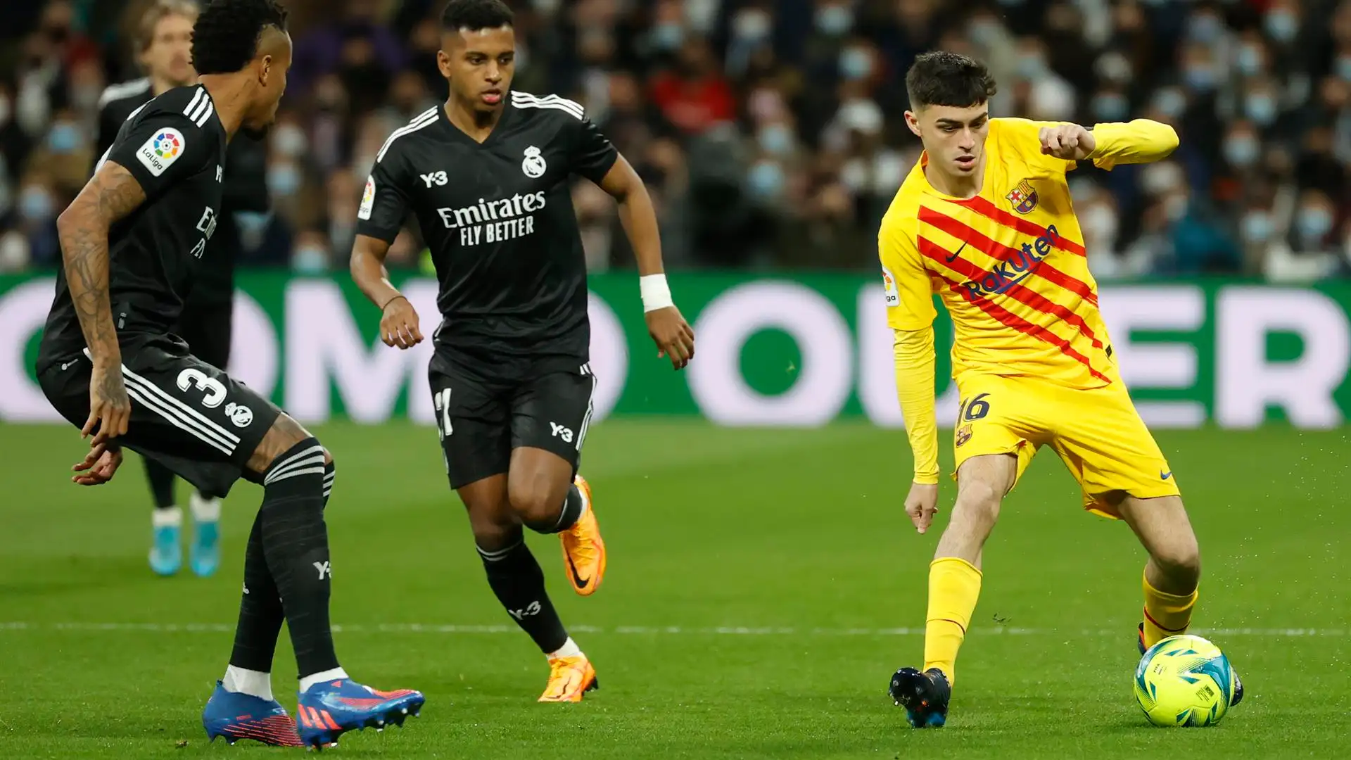 Pedri, en El Clásico del Bernabéu Pedri, en El Clásico del Bernabéu