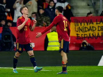 Un golazo de Dani Olmo acaba con la resistencia de Albania en un RCDE Stadium entregado a la Selección Un golazo de Dani Olmo acaba con la resistencia de Albania en un RCDE Stadium entregado a la Selección