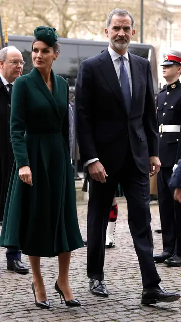 El look británico de la reina Letizia El look británico de la reina Letizia