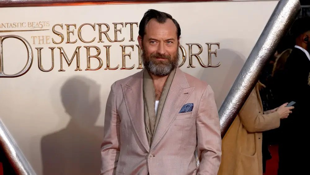 Jude Law en la premiere de 'Animales Fantásticos: Los secretos de Dumbledore'