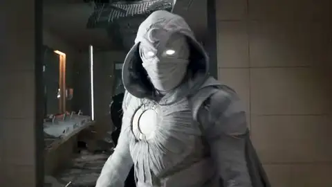 Oscar Isaac como Caballero Luna Oscar Isaac como Caballero Luna