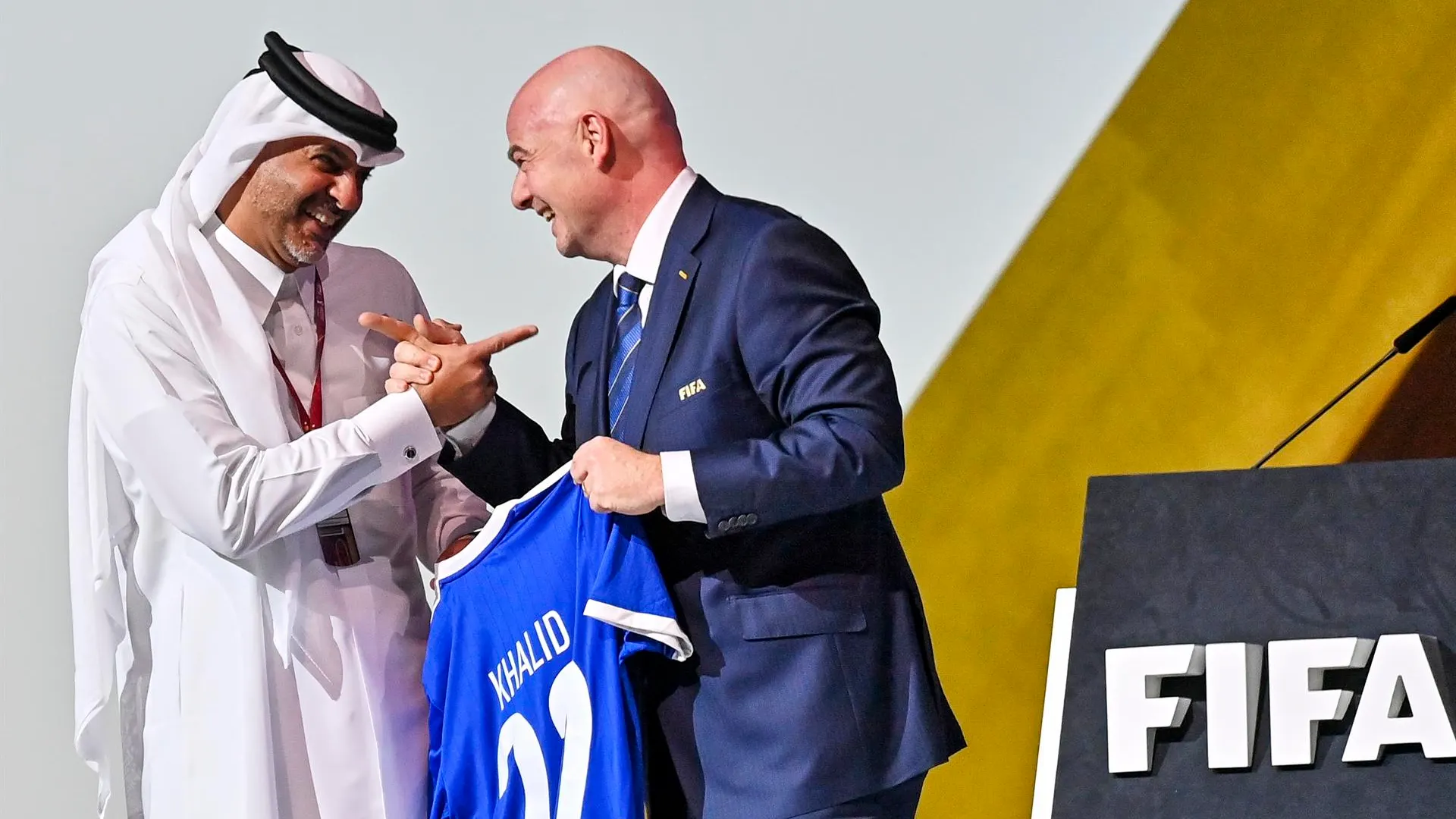 El presidente de la FIFA, Gianni Infantino (d) El presidente de la FIFA, Gianni Infantino (d)