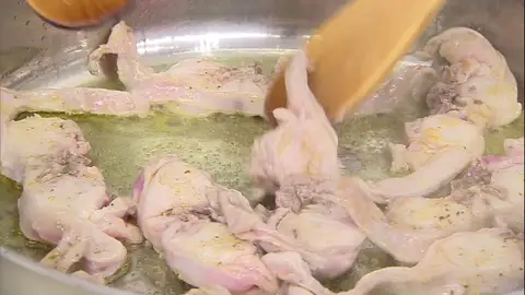 Dora los medallones de conejo Dora los medallones de conejo