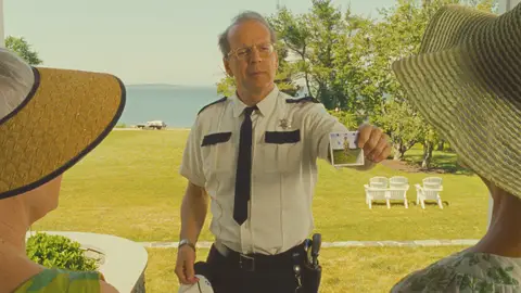 Bruce Willis durante una escena de 'Moonrise Kingdom' Bruce Willis durante una escena de 'Moonrise Kingdom'