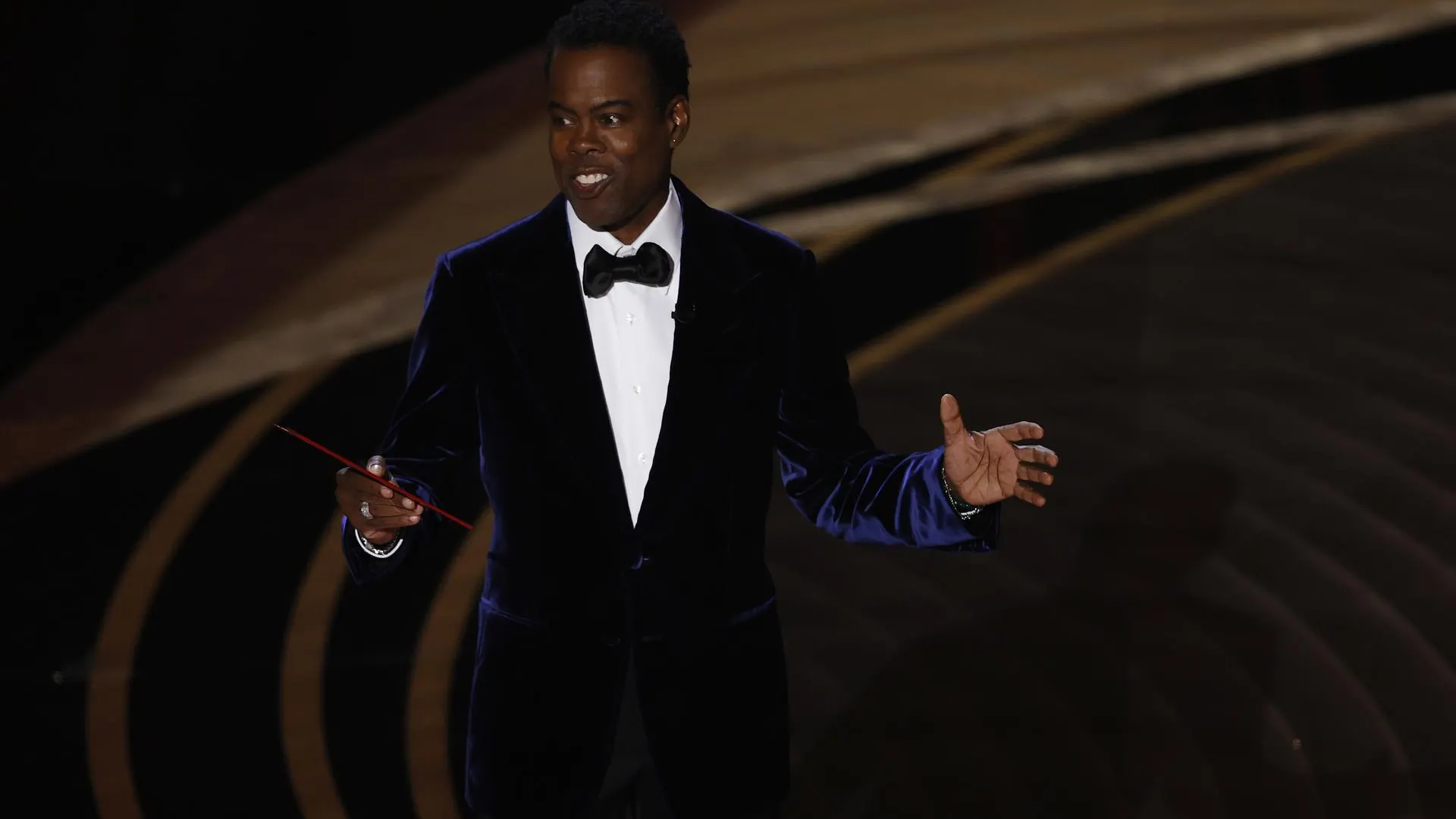 Chris Rock se pronuncia sobre el bofetón de Will Smith: "Todavía estoy proceándolo" Chris Rock se pronuncia sobre el bofetón de Will Smith: "Todavía estoy proceándolo"